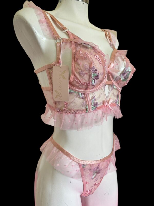 Alethia Pink