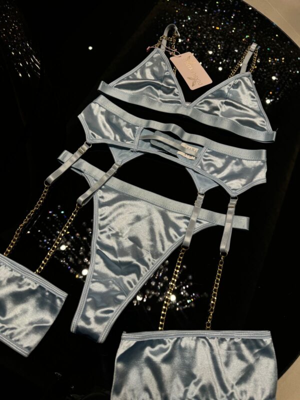 Glossy Bratz Celeste