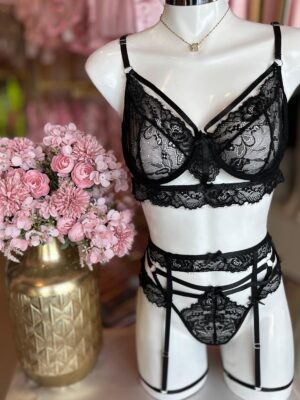 Tentación De Encaje Negro