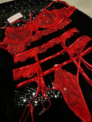 Tentación de Encaje Rojo